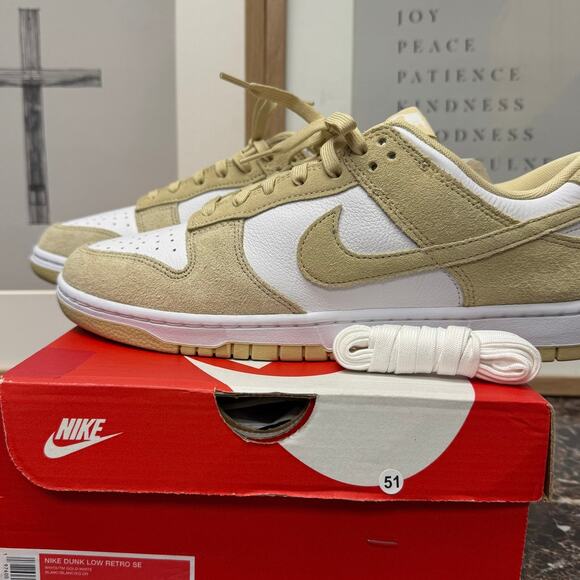 Nike Dunk Low Retro SE Men’s 11 White Gold Suede Extra Laces FQ8249-102 - Picture 7 of 7